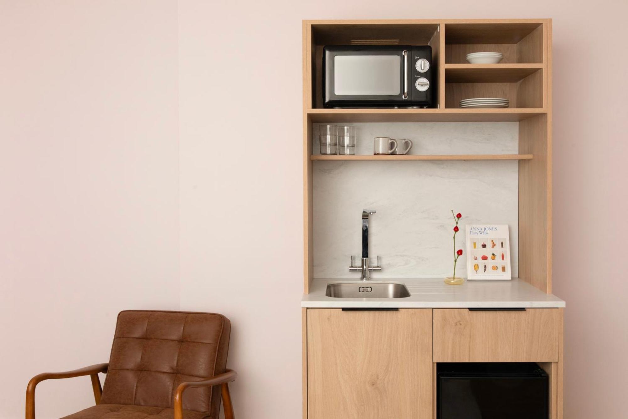Bob W London Holland Park Aparthotel Bagian luar foto