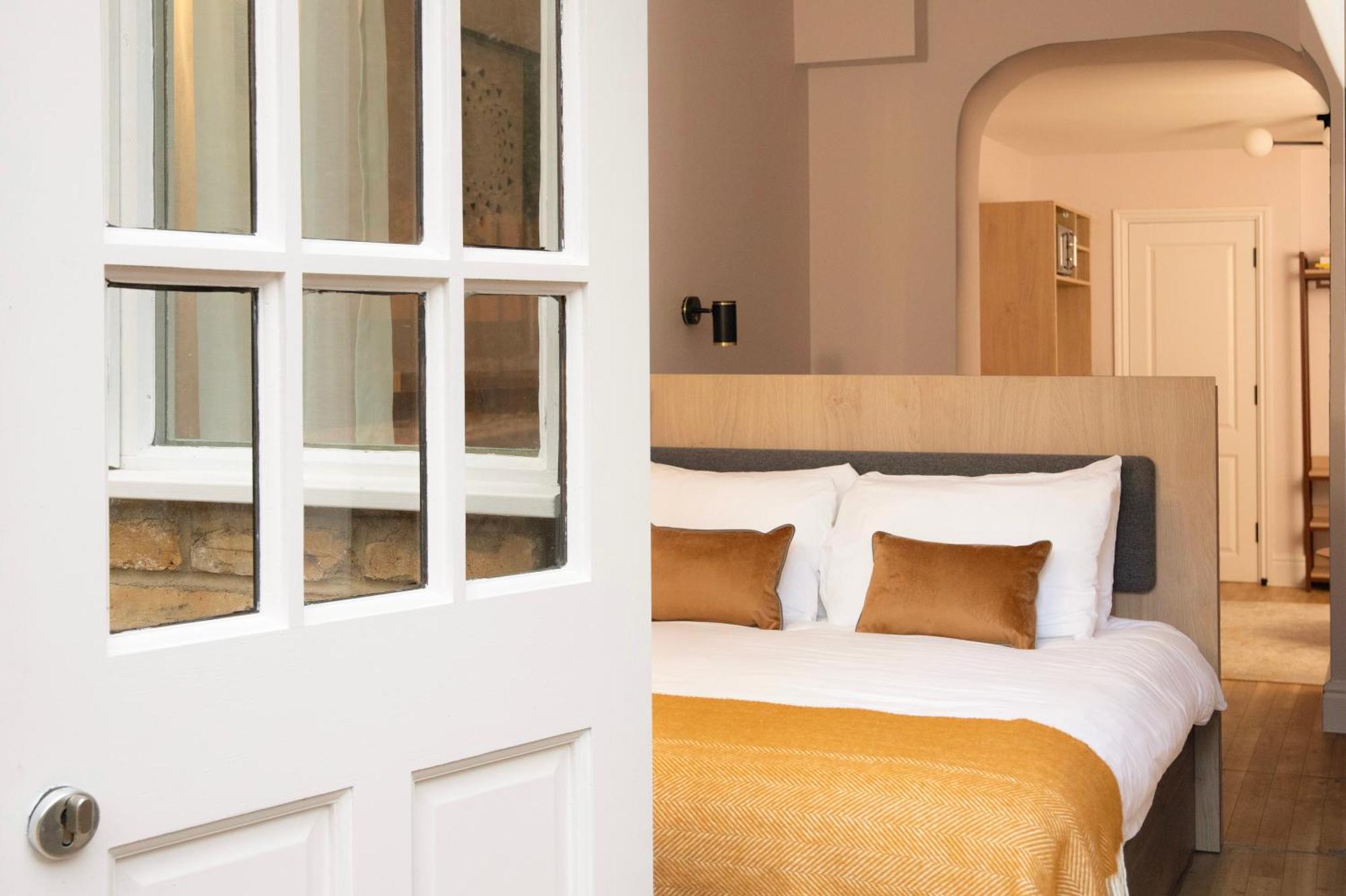 Bob W London Holland Park Aparthotel Bagian luar foto