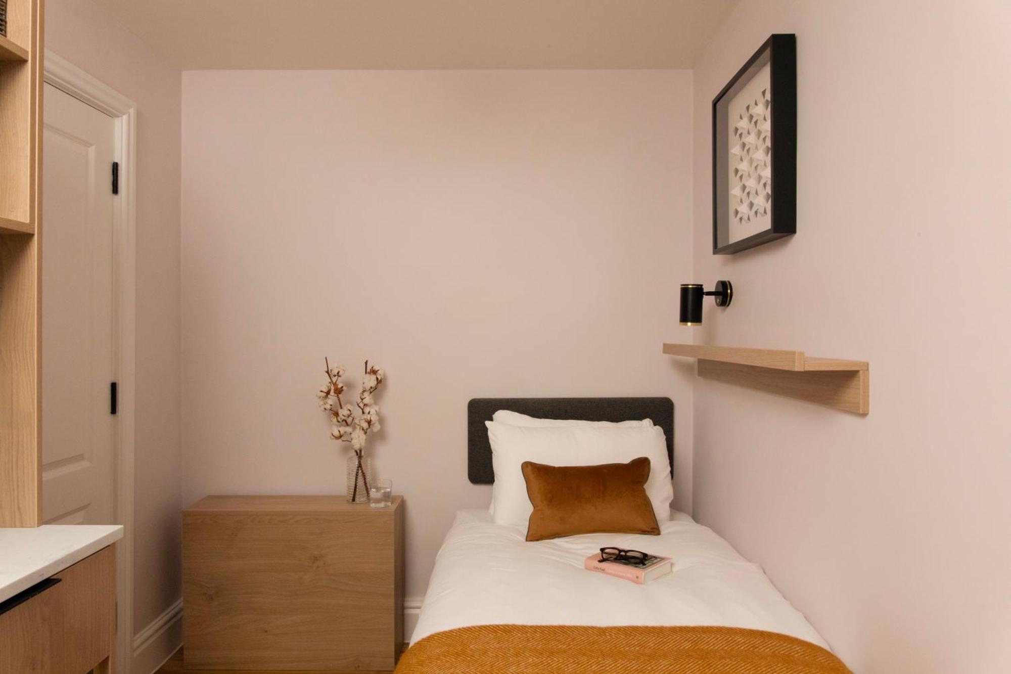 Bob W London Holland Park Aparthotel Bagian luar foto