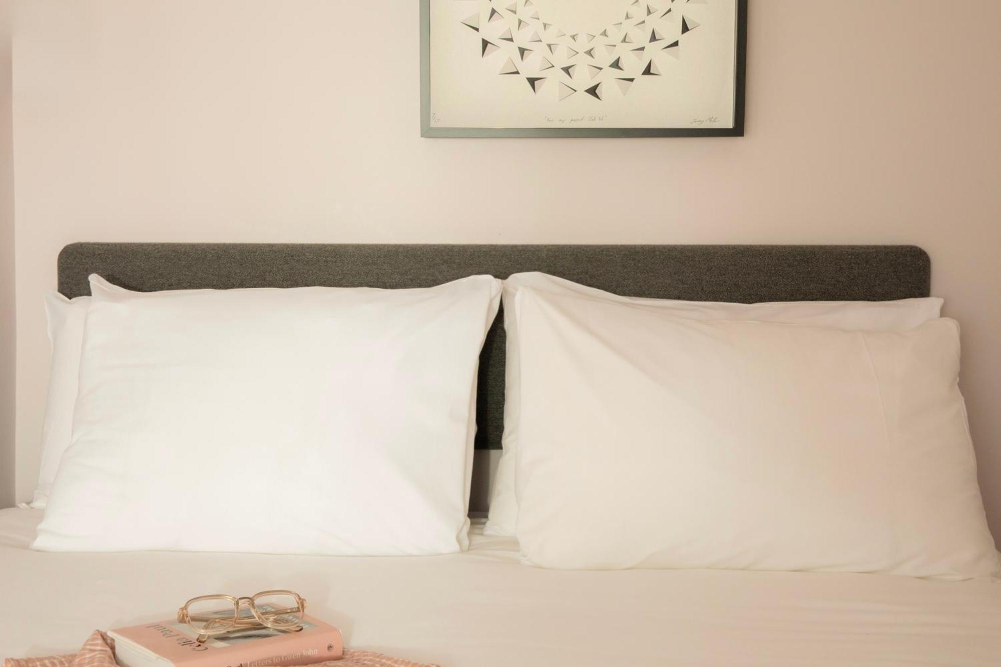 Bob W London Holland Park Aparthotel Bagian luar foto