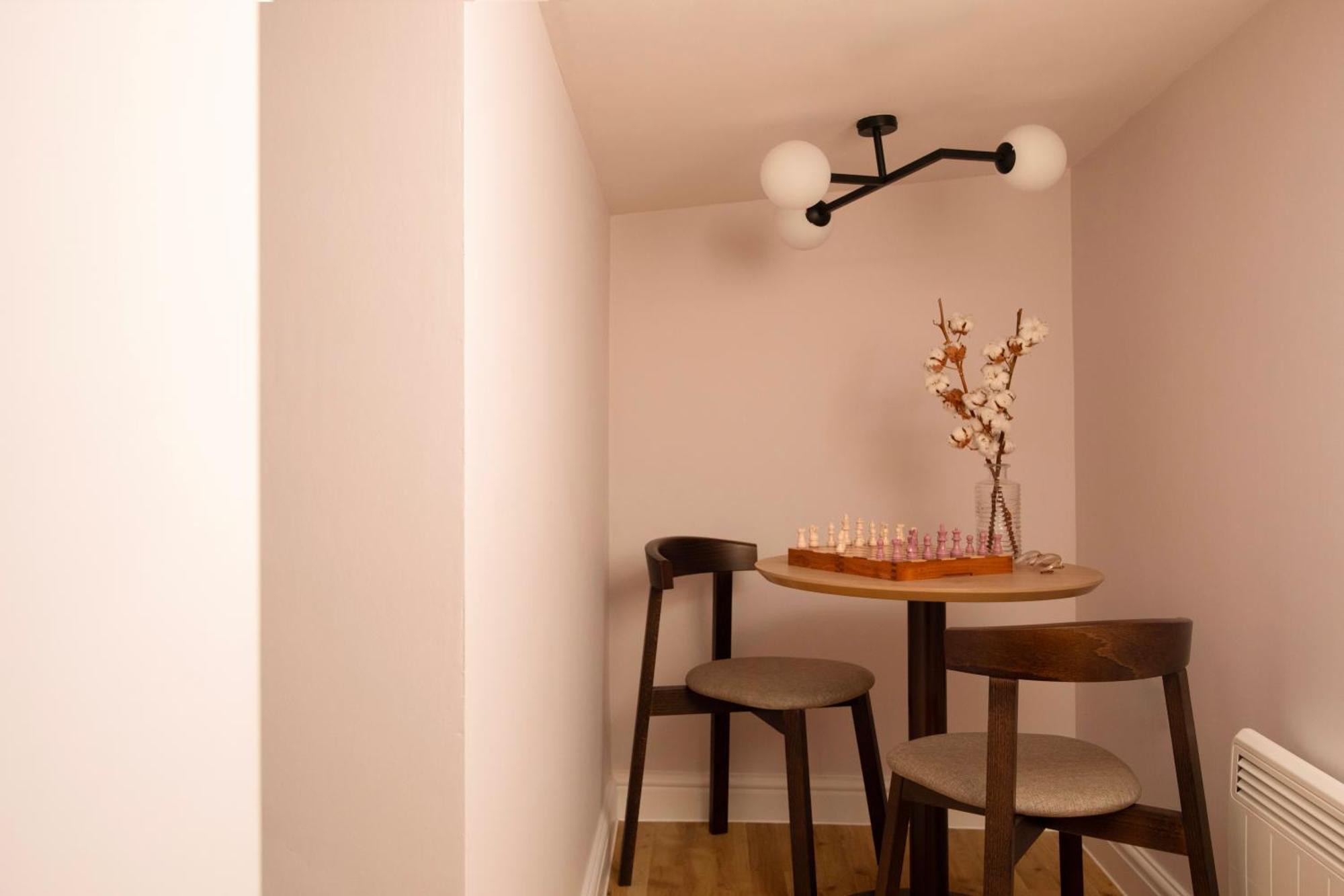 Bob W London Holland Park Aparthotel Bagian luar foto