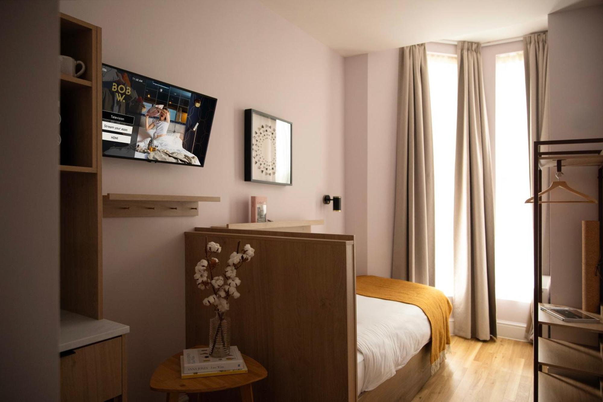 Bob W London Holland Park Aparthotel Bagian luar foto